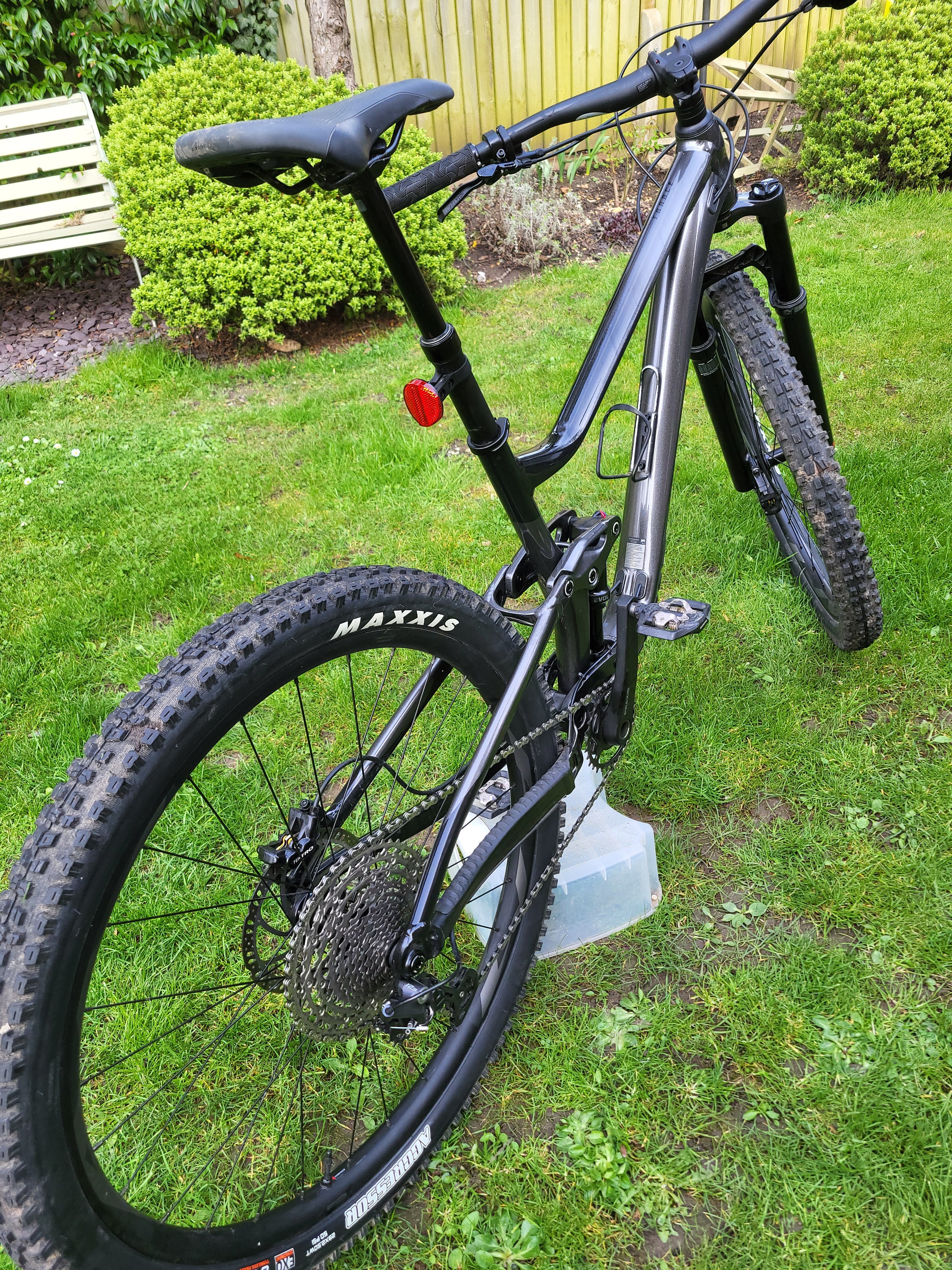 Used full suspension on sale bikes for sale