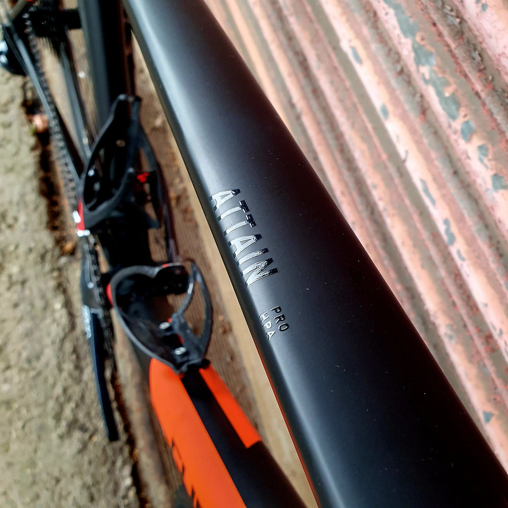 Cube Attain Pro Aluminium Disc Road Bike - 56cm