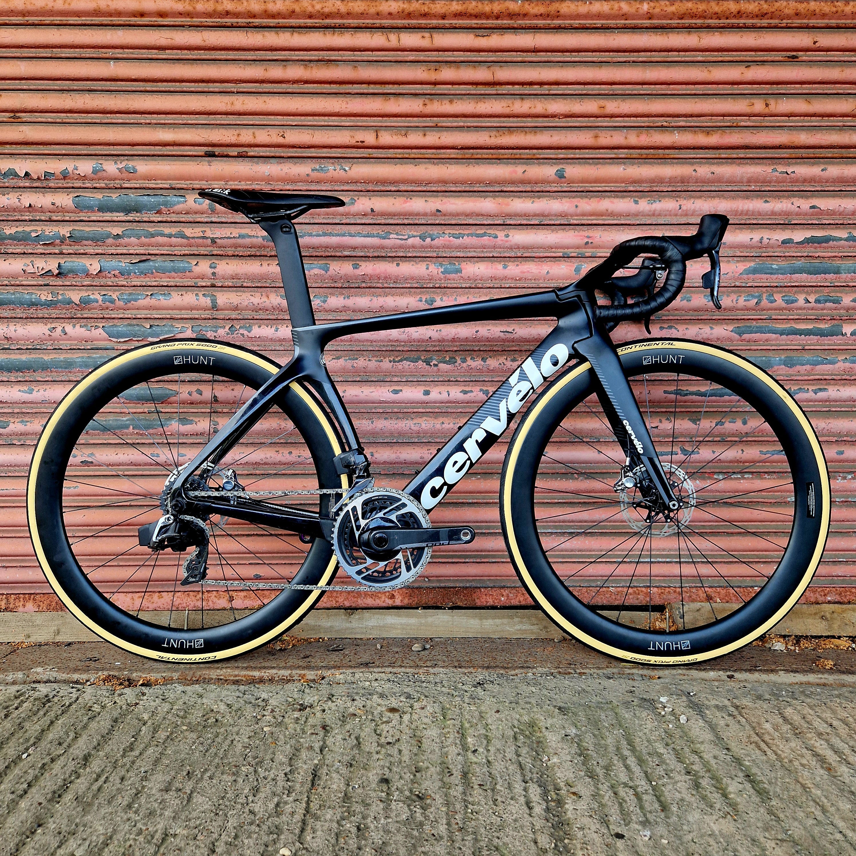 Cervelo S5 SRAM Red AXS Carbon Disc Road Bike