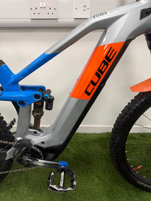 Cube Stereo Hybrid 140 Action Team