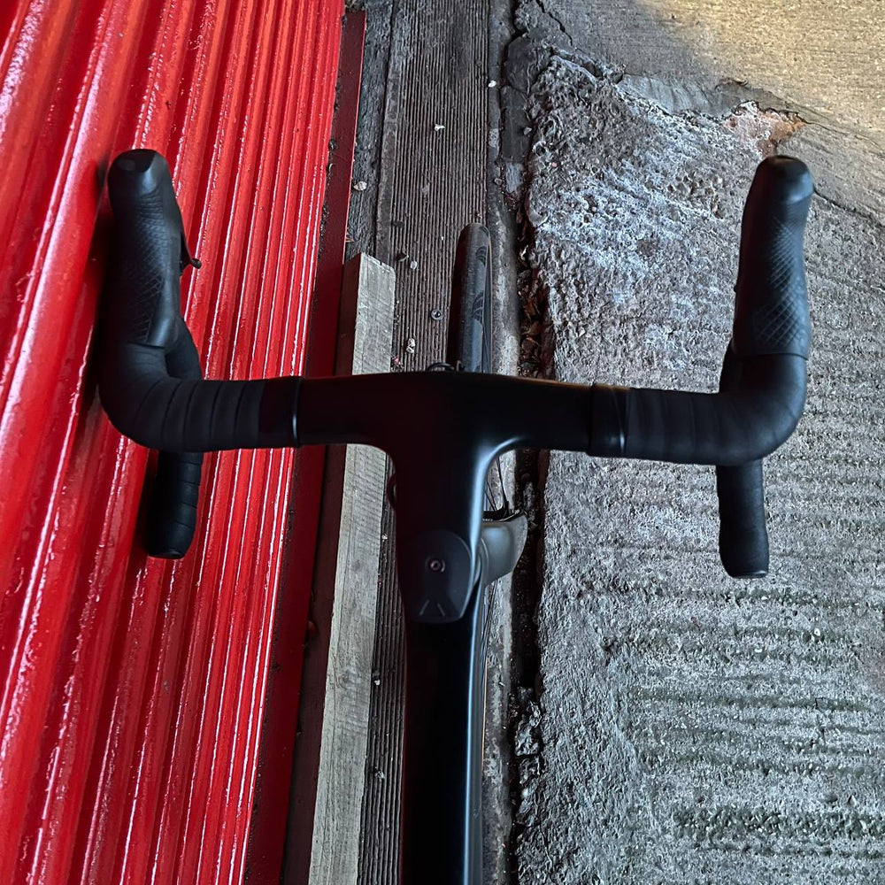 Canyon Ultimate CF SLX Shimano Ultegra Di2 Carbon Disc Road Bike - 2XS 50cm