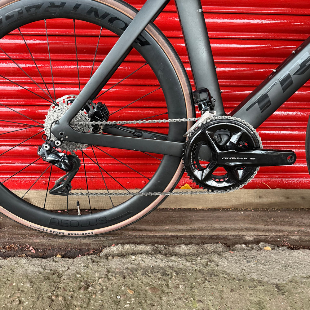 Trek Madone SL Dura Ace Di2 Aero Carbon Disc Road Bike - 58cm