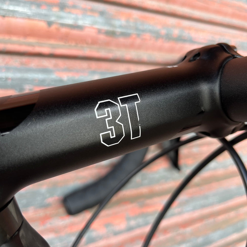 Specialized Tarmac SL6 Shimano 105 12sp Disc Carbon Road Bike - 56cm
