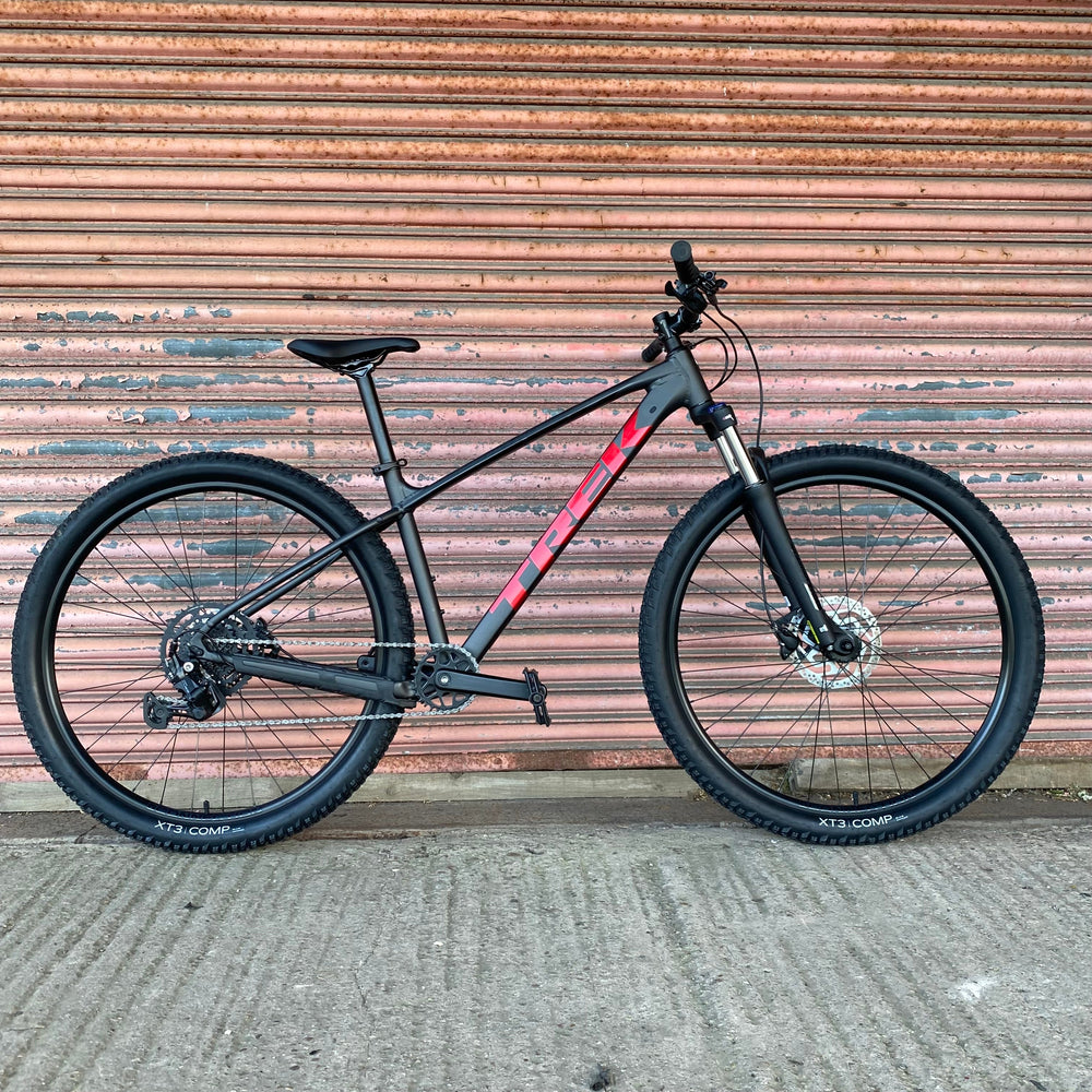Trek Marlin 5 29 Hardtail Shimano Suntour MTB Mountain Bike