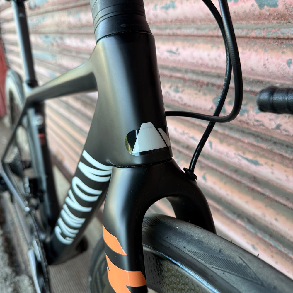 Canyon Ultimate WMN CF SLX SRAM RED AXS Carbon Disc Road Bike