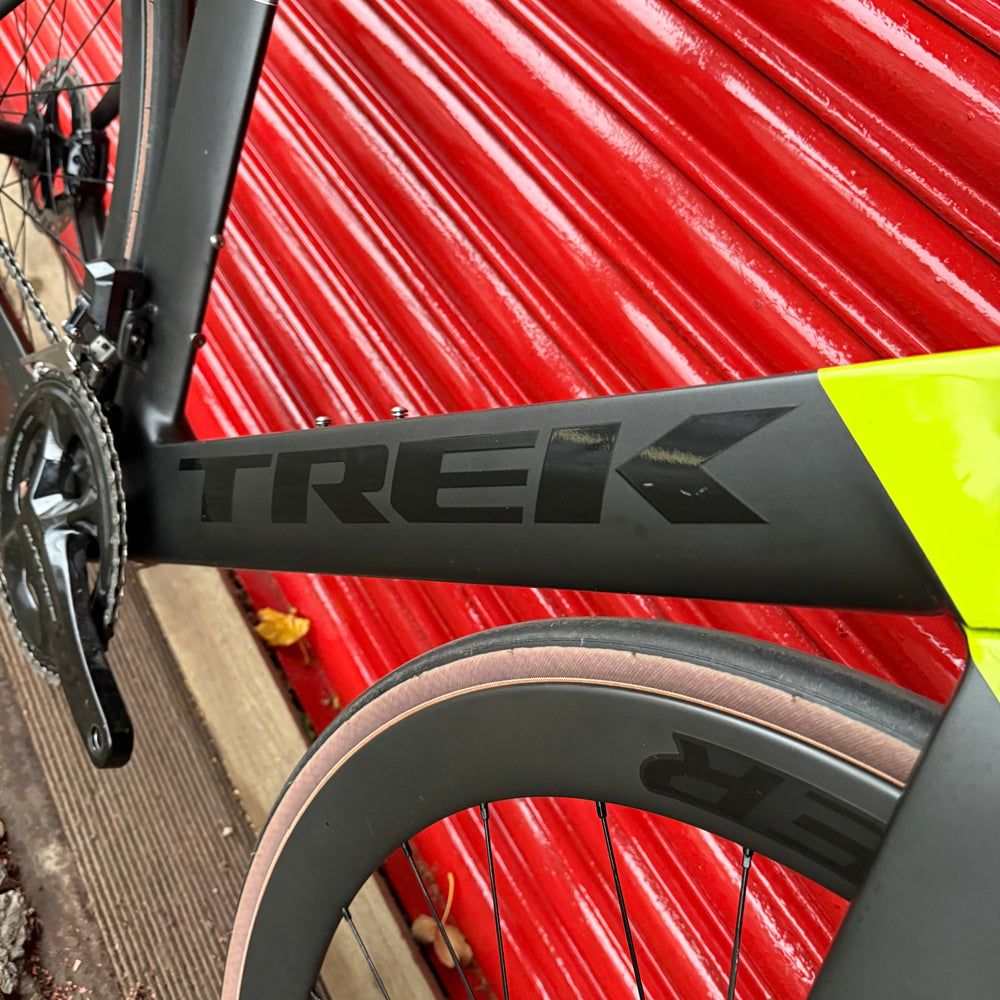 Trek Madone SL Dura Ace Di2 Aero Carbon Disc Road Bike - 58cm