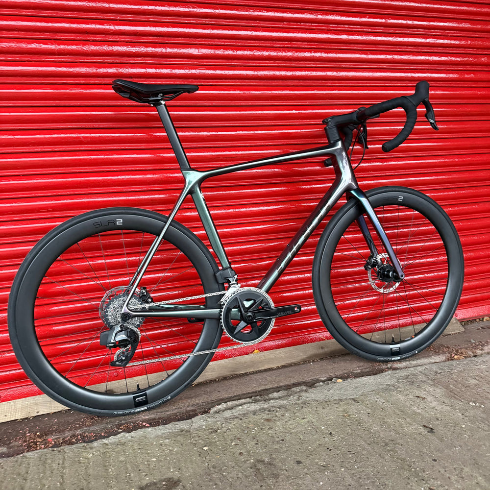 Giant TCR Advanced Pro SRAM Rival AXS Carbon Disc Road Bike - L 58cm