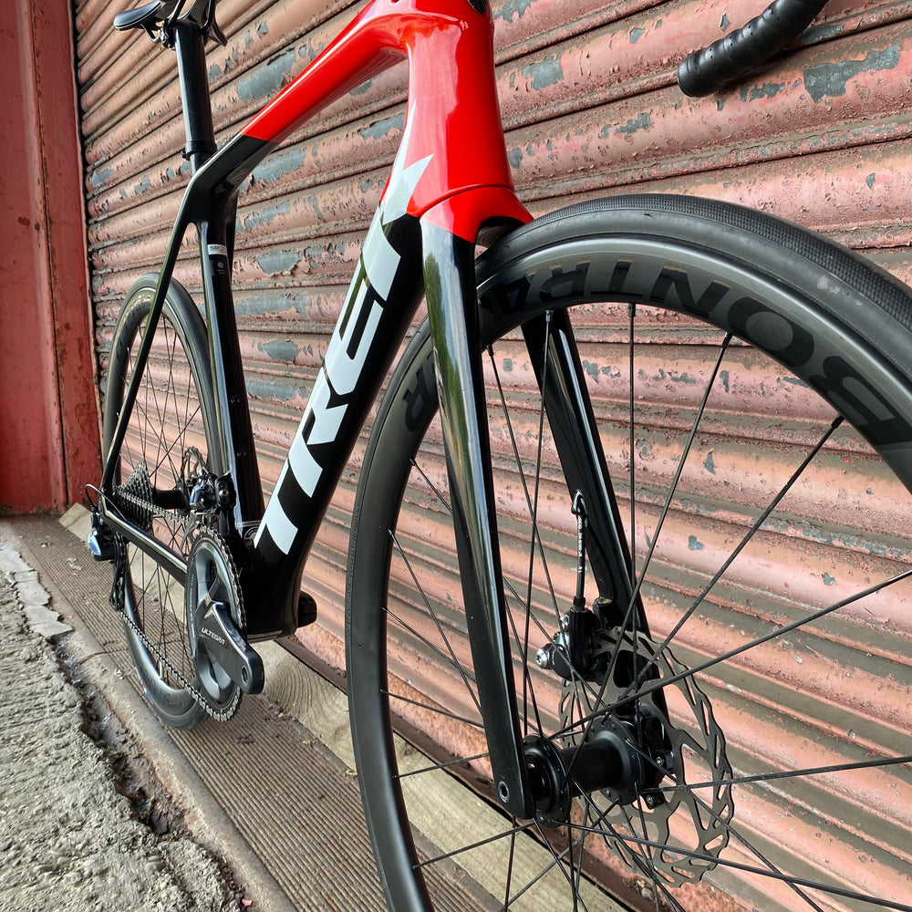 Trek Emonda SL6 Ultegra Carbon Disc Road Bike - 58cm
