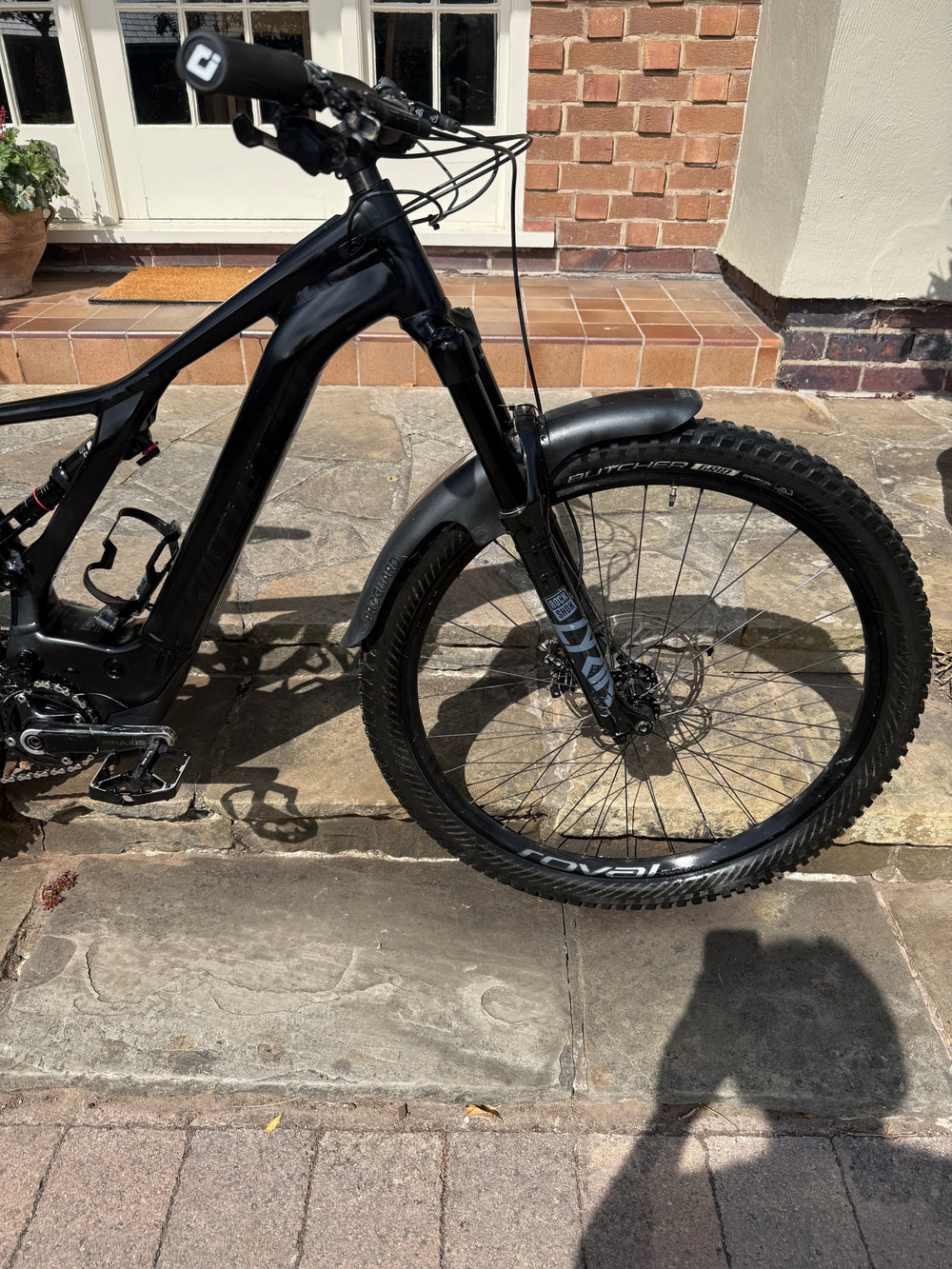 Wirral Wheelz Specialized Turbo Levo 700wh motor