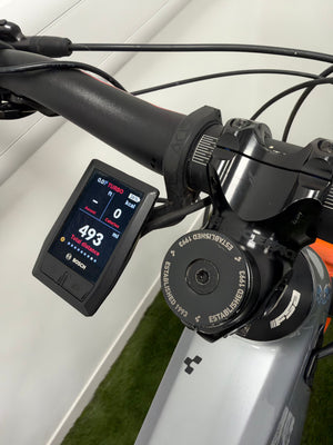 Cube Stereo Hybrid 140 Action Team