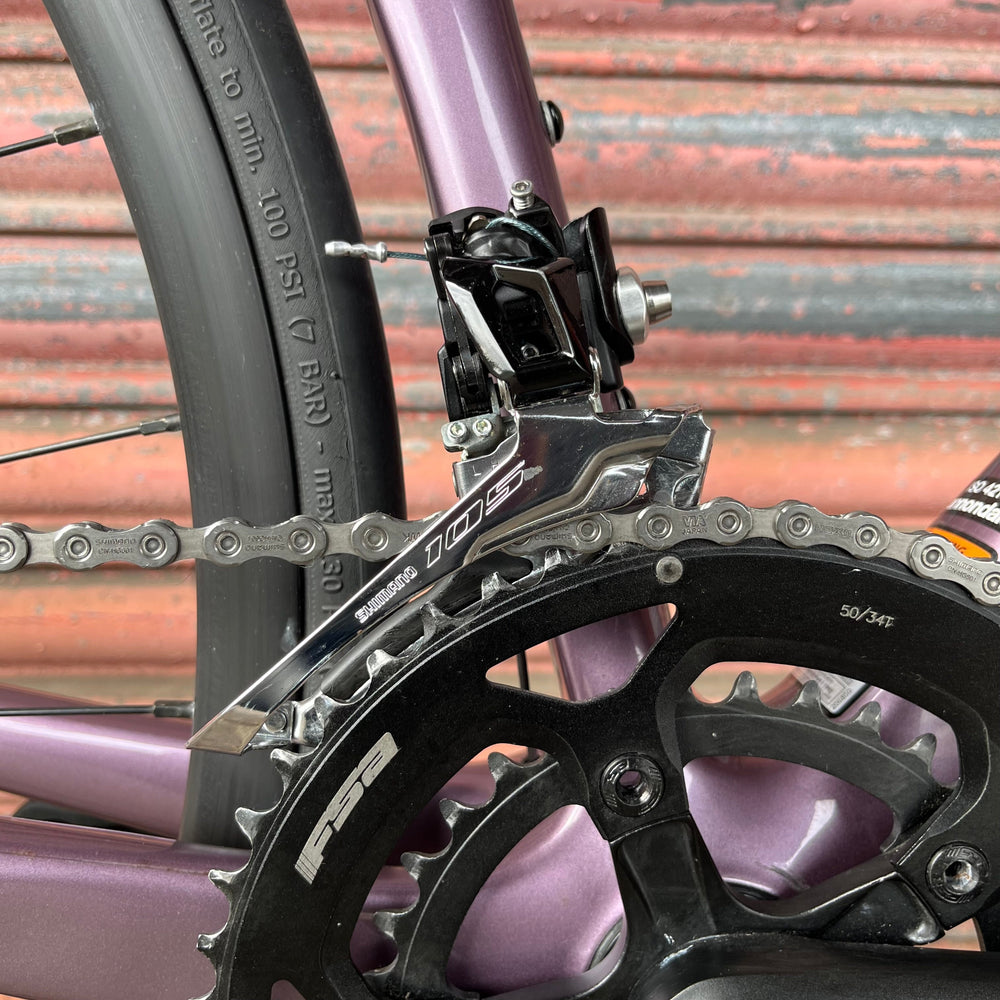 Cannondale SuperSix Evo Shimano 105 Carbon Disc Road Bike