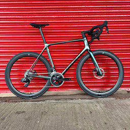 Giant TCR Advanced Pro SRAM Rival AXS Carbon Disc Road Bike - L 58cm