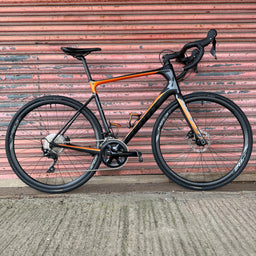 Giant Defy Advanced 2 105 Carbon Endurance Road Bike - L 58cm