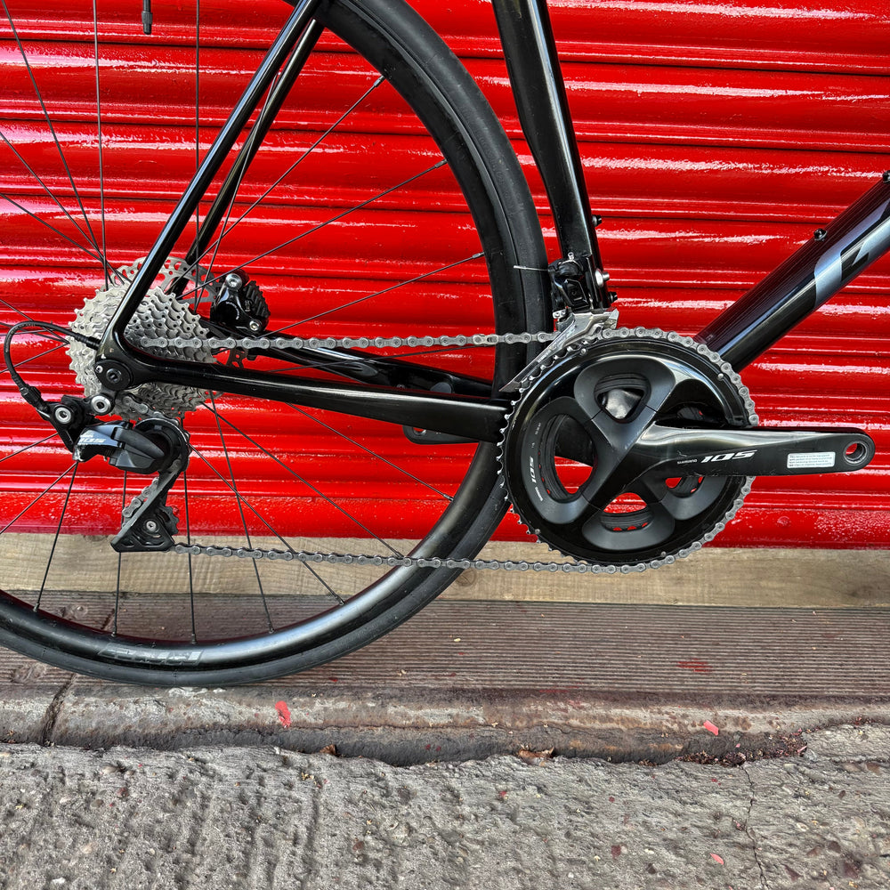 Giant TCR Advanced 105 Carbon Disc Road Bike
