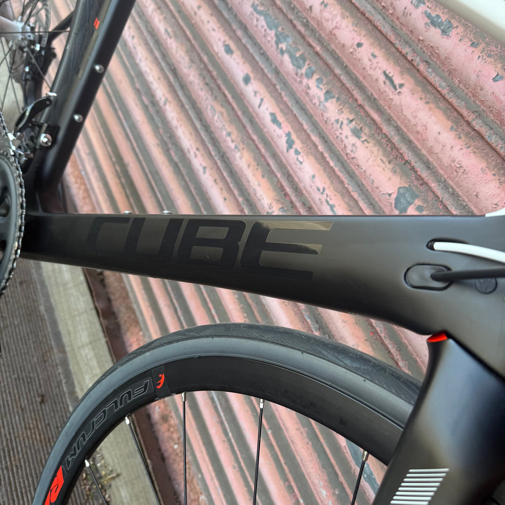 Cube Agree C:62 Shimano 105 Carbon Disc Road Bike - 56cm