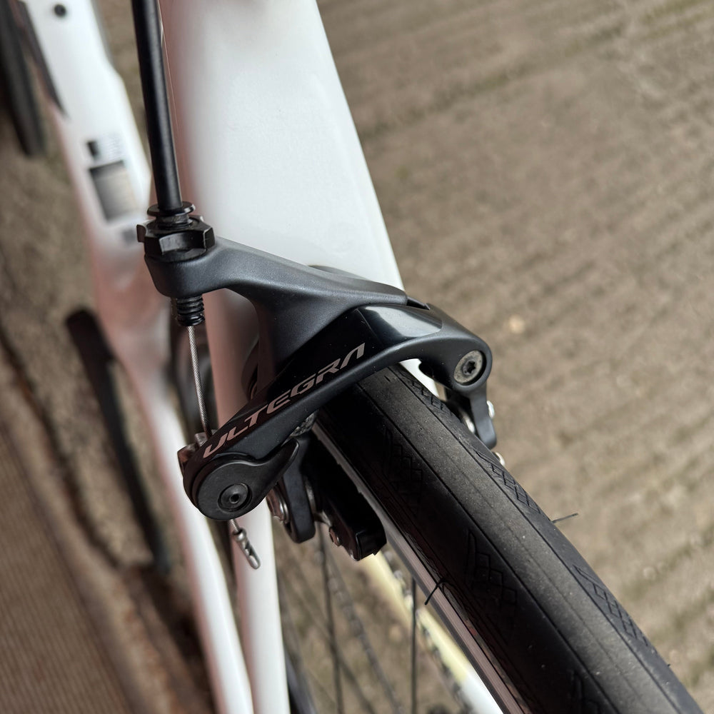 Giant TCR Advanced 1 KOM Ultegra Carbon Road Bike - M 54cm