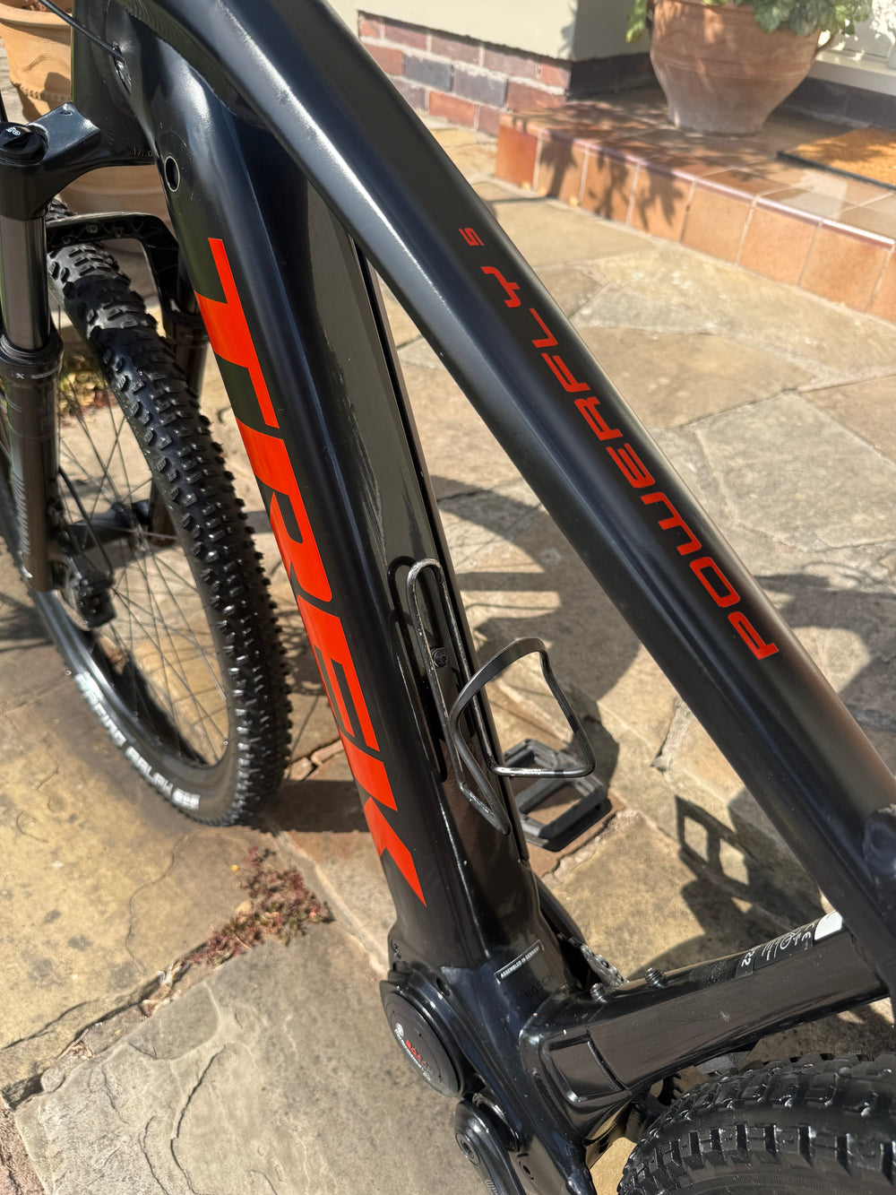 Wirral Wheelz Trek Powerfly 5 2023
