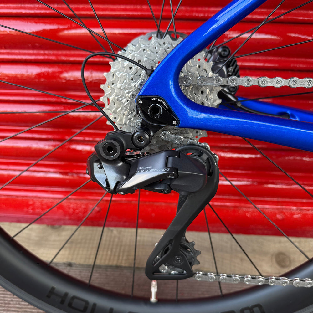 Cannondale SuperSix Evo Ultegra 12sp Di2 Carbon Disc Road Bike