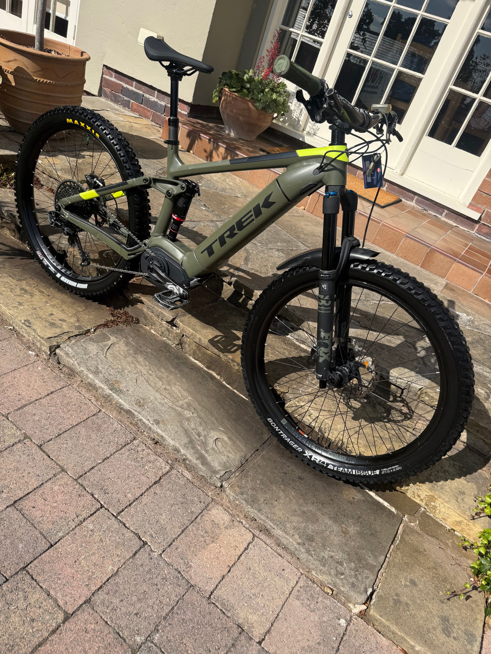 Wirral Wheelz Trek Powerfly LT9
