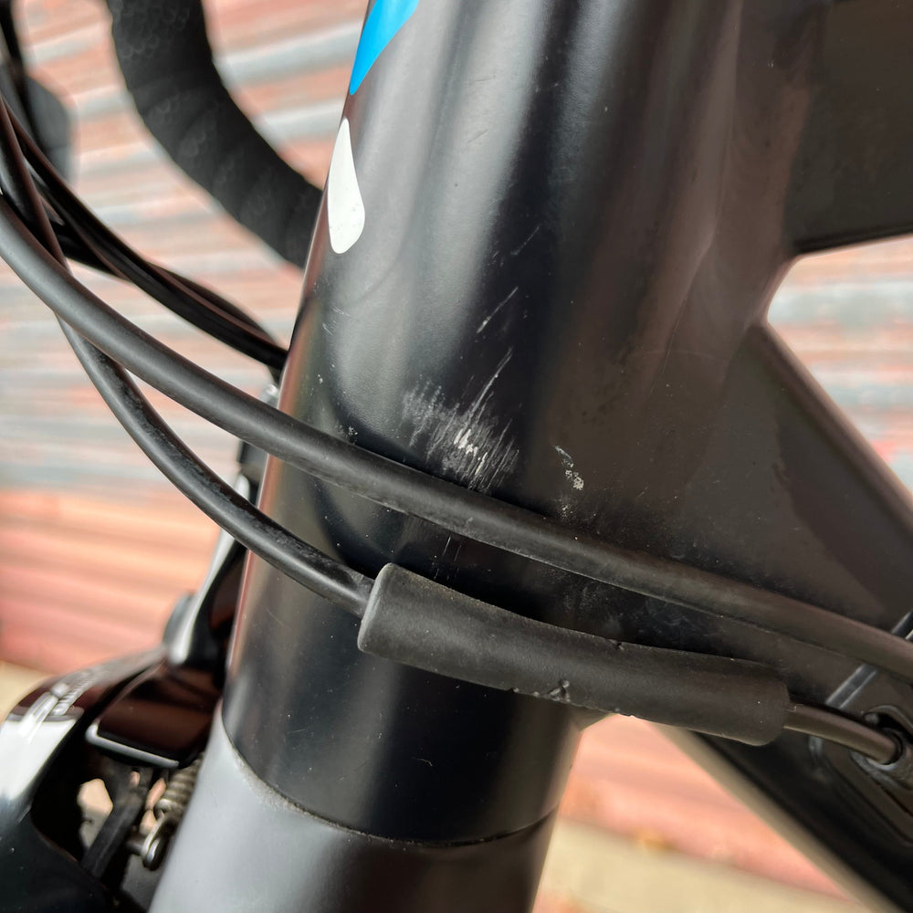 Btwin Ultra AF 700 Shimano 105 Aluminium Road Bike