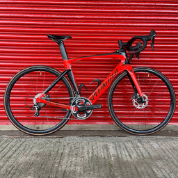 Specialized Venge Ultegra 6800 Carbon Disc Road Bike - 56cm