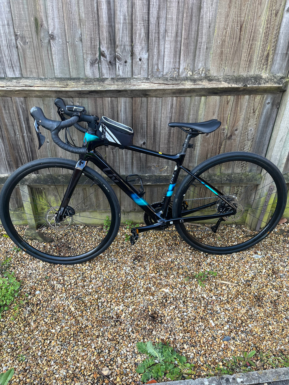 <span style="background-color:rgb(246,247,248);color:rgb(28,30,33);"> Liv Avail Advanced 2 2021 Road bike </span>