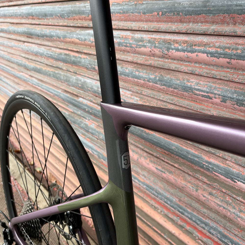 Cannondale SuperSix Evo Shimano 105 Carbon Disc Road Bike