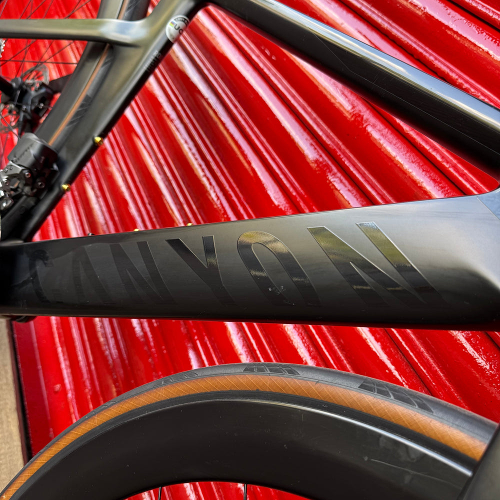 Canyon Aeroad CF SLX Force AXS Carbon Disc Aero Road Bike