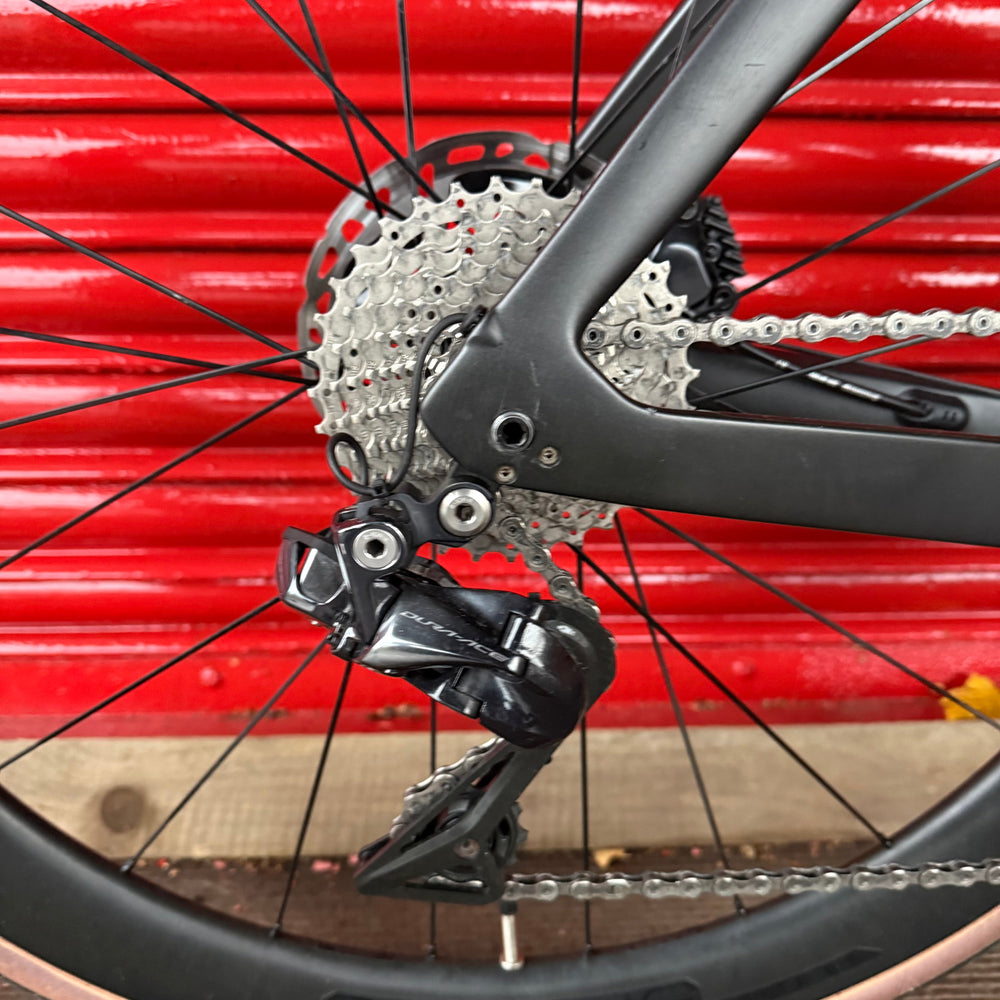 Trek Madone SL Dura Ace Di2 Aero Carbon Disc Road Bike - 58cm