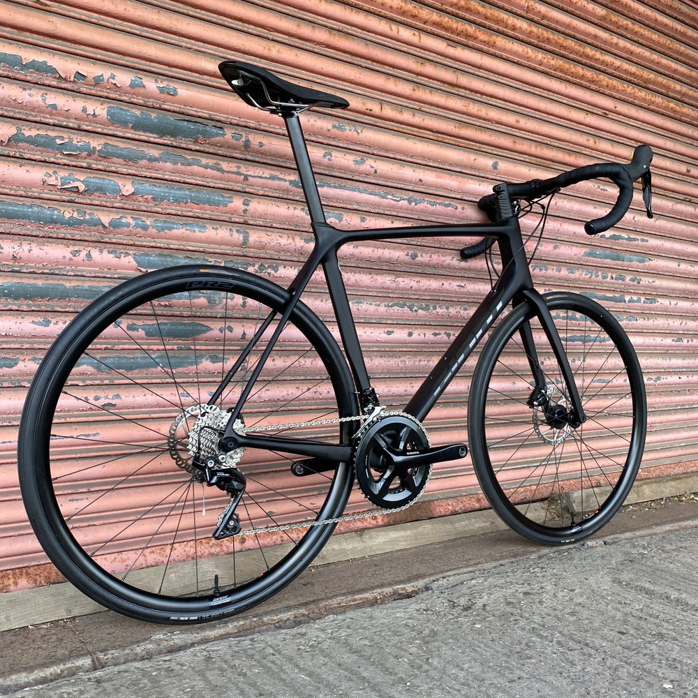 Giant TCR Advanced 2 Shimano 105 Carbon Disc Road Bike - L 58cm