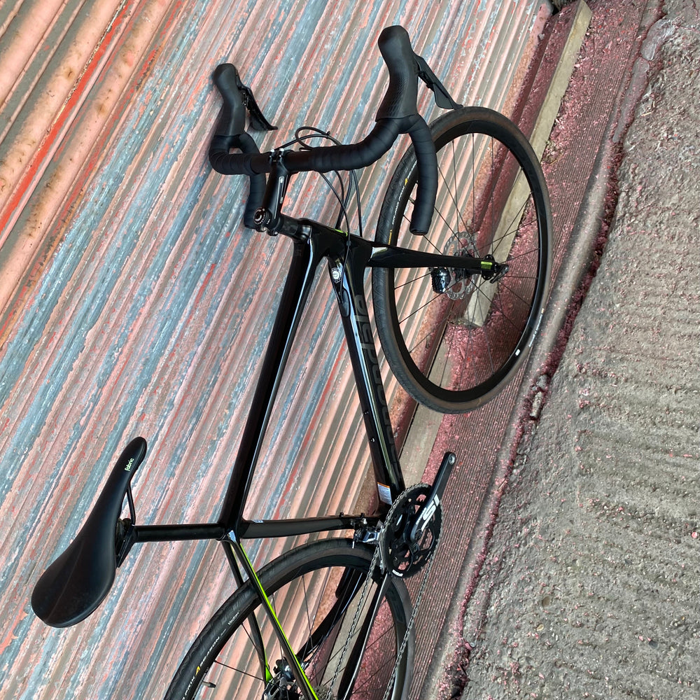 Cannondale Synapse Ultegra Carbon Disc Road Bike - 54cm