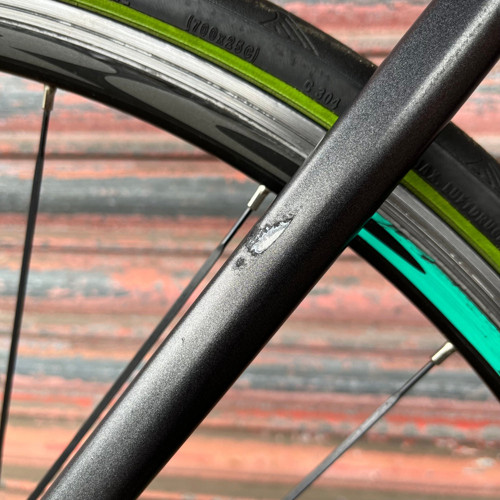 Btwin Ultra AF 700 Shimano 105 Aluminium Road Bike