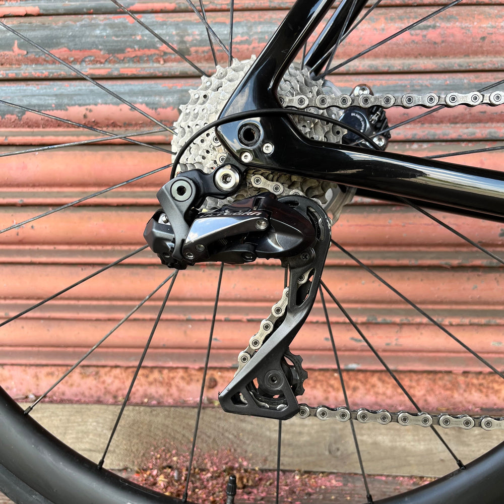 Trek Emonda SL7 Ultegra Di2 Carbon Disc Road Bike