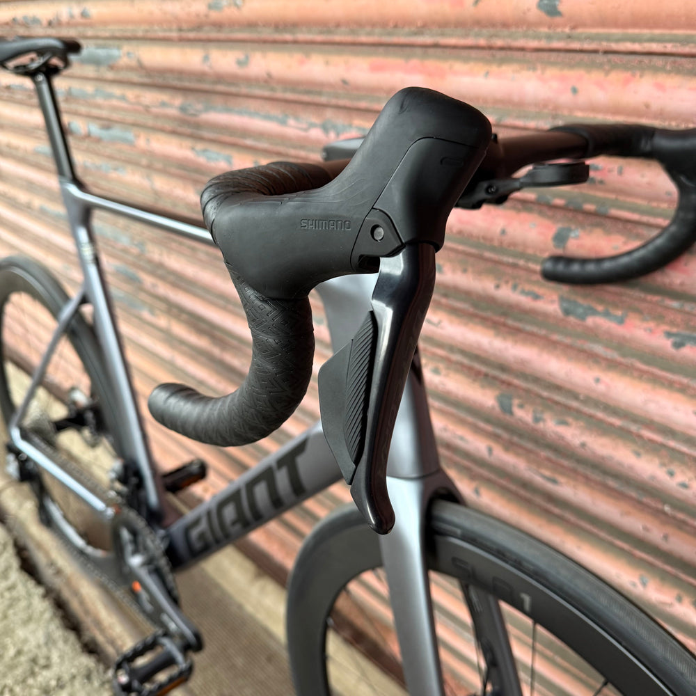 Giant Propel Advanced Pro 0 Ultegra Di2 Carbon Aero Road Bike - XL 60cm