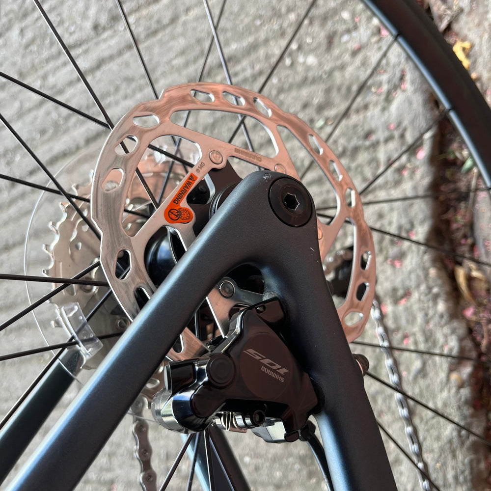 Specialized Tarmac SL6 Shimano 105 12sp Disc Carbon Road Bike - 56cm