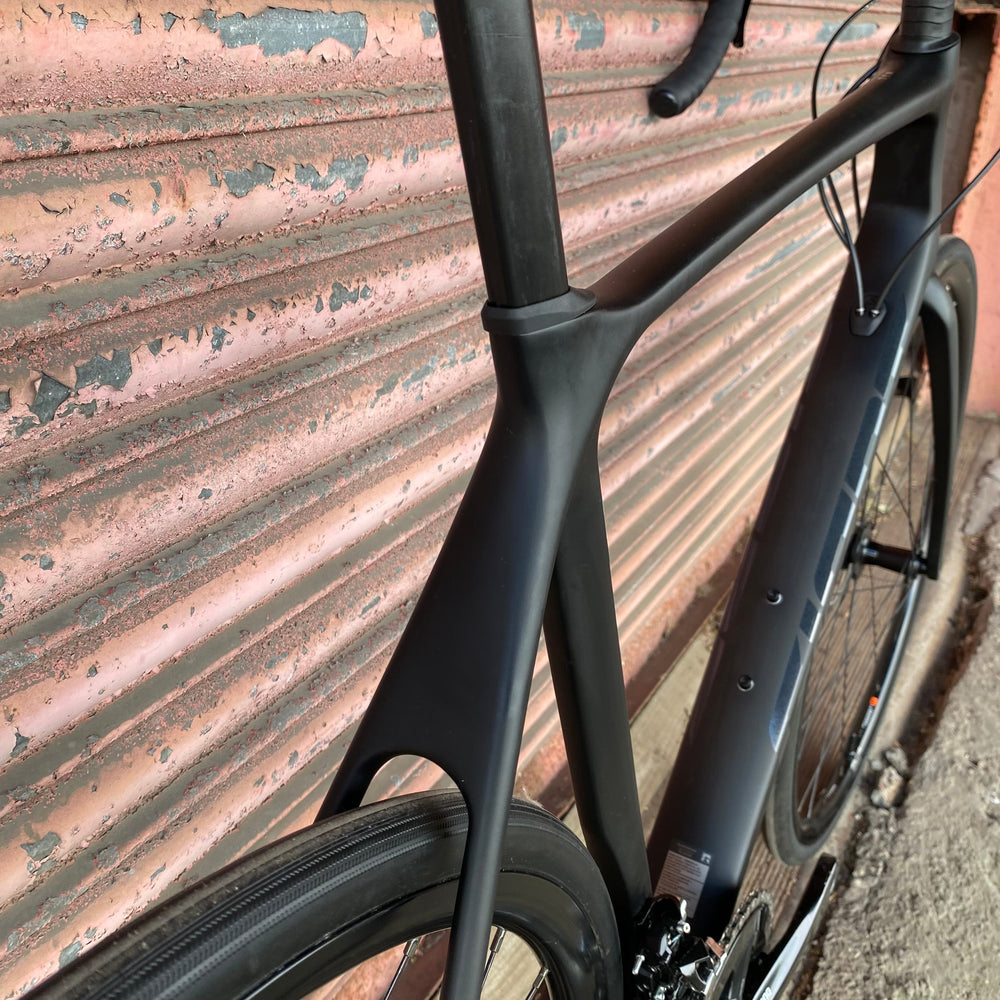 Giant TCR Advanced 2 Shimano 105 Carbon Disc Road Bike - L 58cm