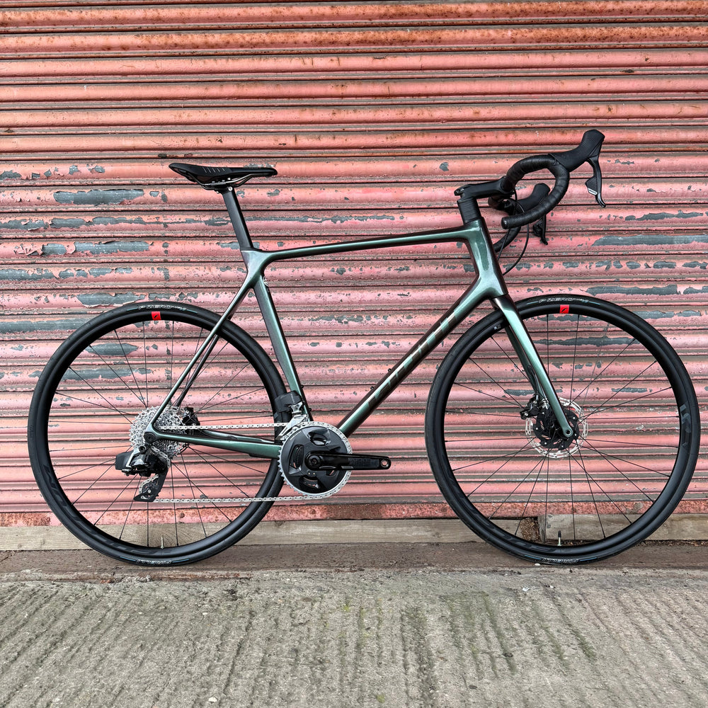 Giant TCR Advanced Pro 1 SRAM AXS 12 Speed Carbon Disc Road Bike