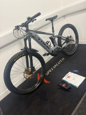 Trek Powerfly LT 7