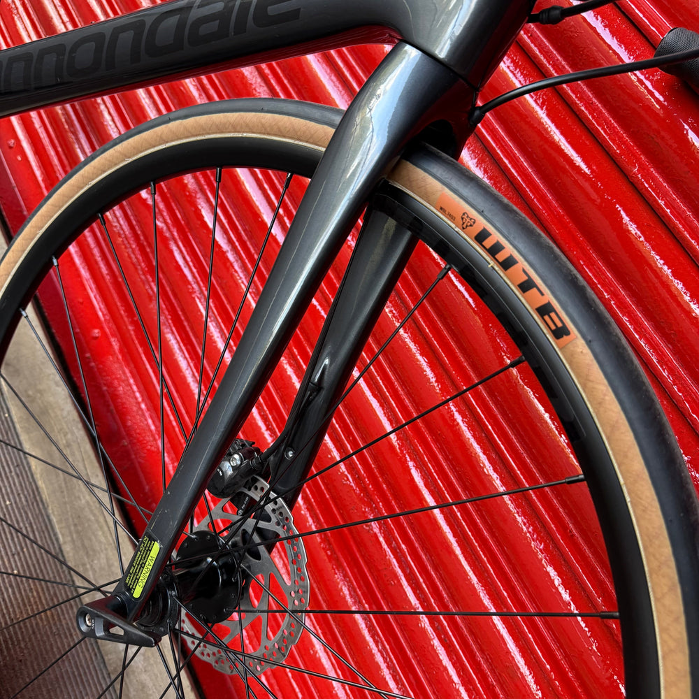 Cannondale Synapse SE 105 Carbon Disc Road Bike