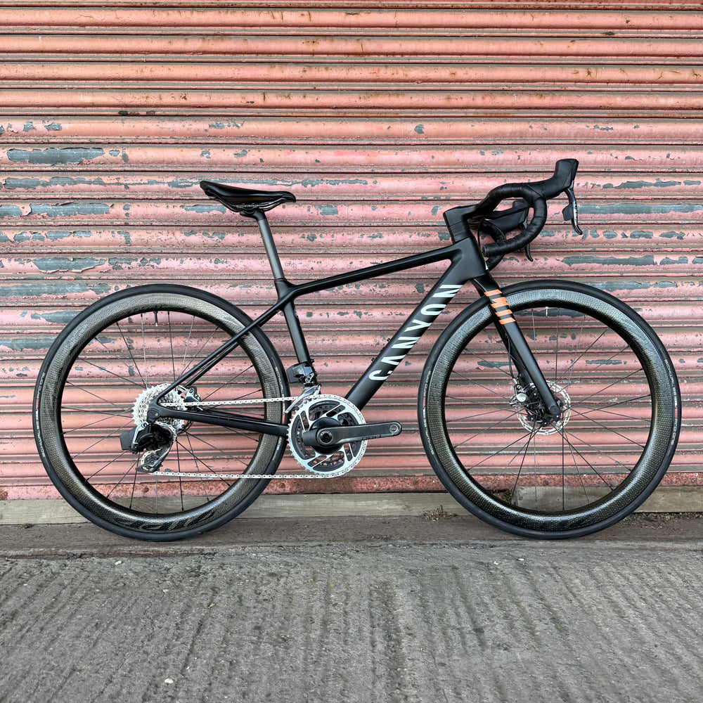Canyon Ultimate WMN CF SLX SRAM RED AXS Carbon Disc Road Bike