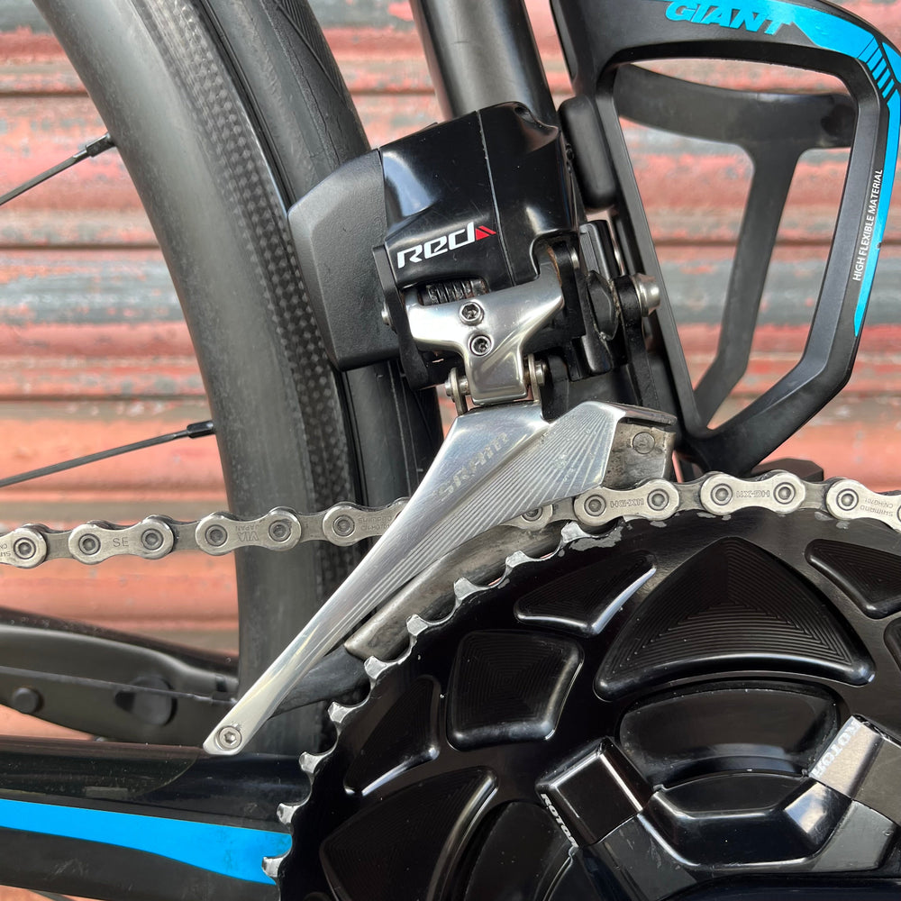 Giant TCR Advanced SL 0 SRAM eTap Carbon Road Bike