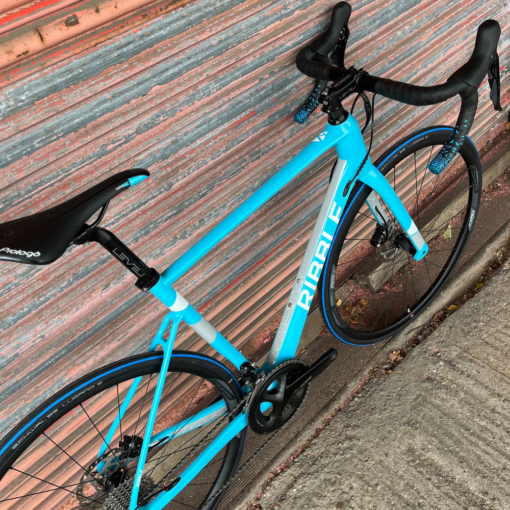 Ribble R872 Shimano 105 Carbon Disc Road Bike