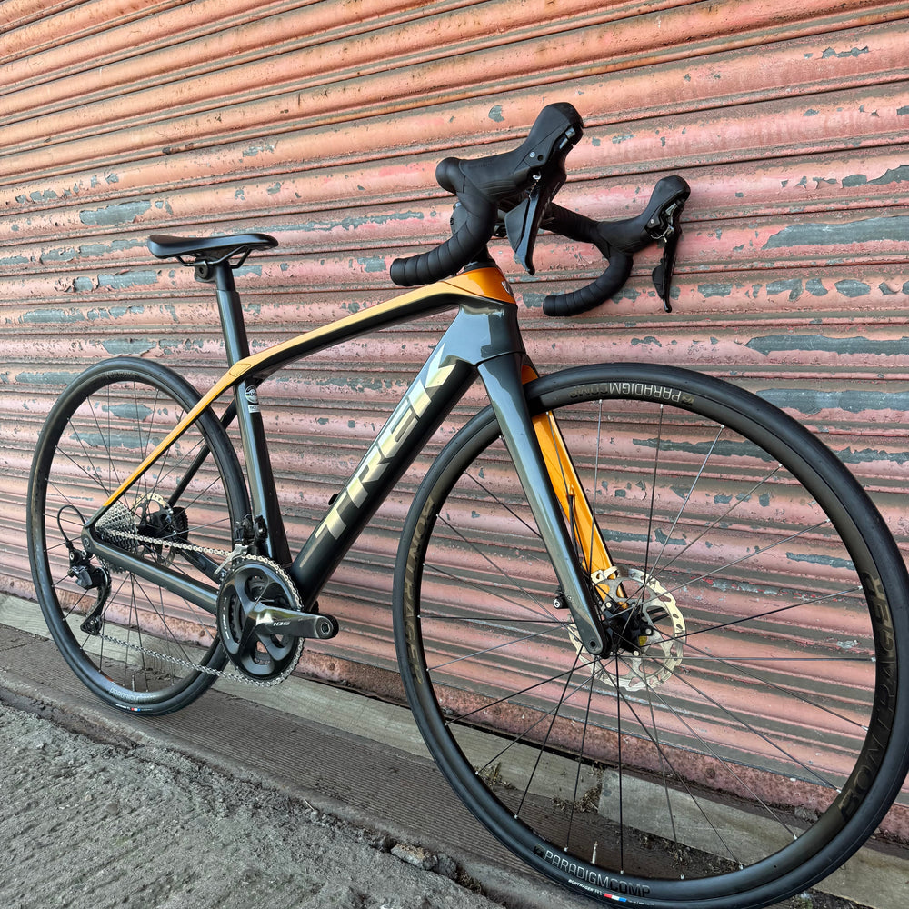 Trek Domane SL5 Shimano 105 Carbon Disc Road Bike
