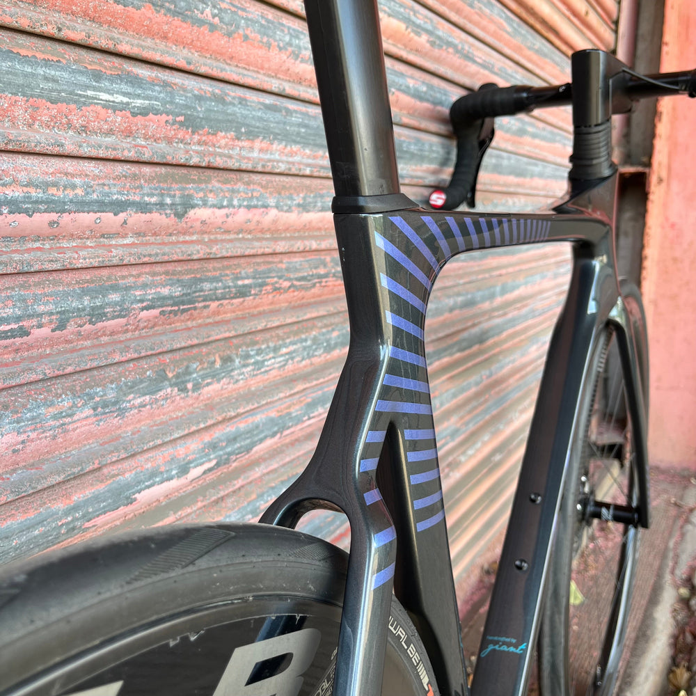 Liv EnviLiv Advanced  Pro Shimano 105 Carbon Disc Aero Road Bike