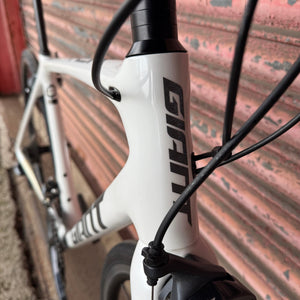 Giant TCR Advanced 1 KOM Ultegra Carbon Road Bike - M 54cm