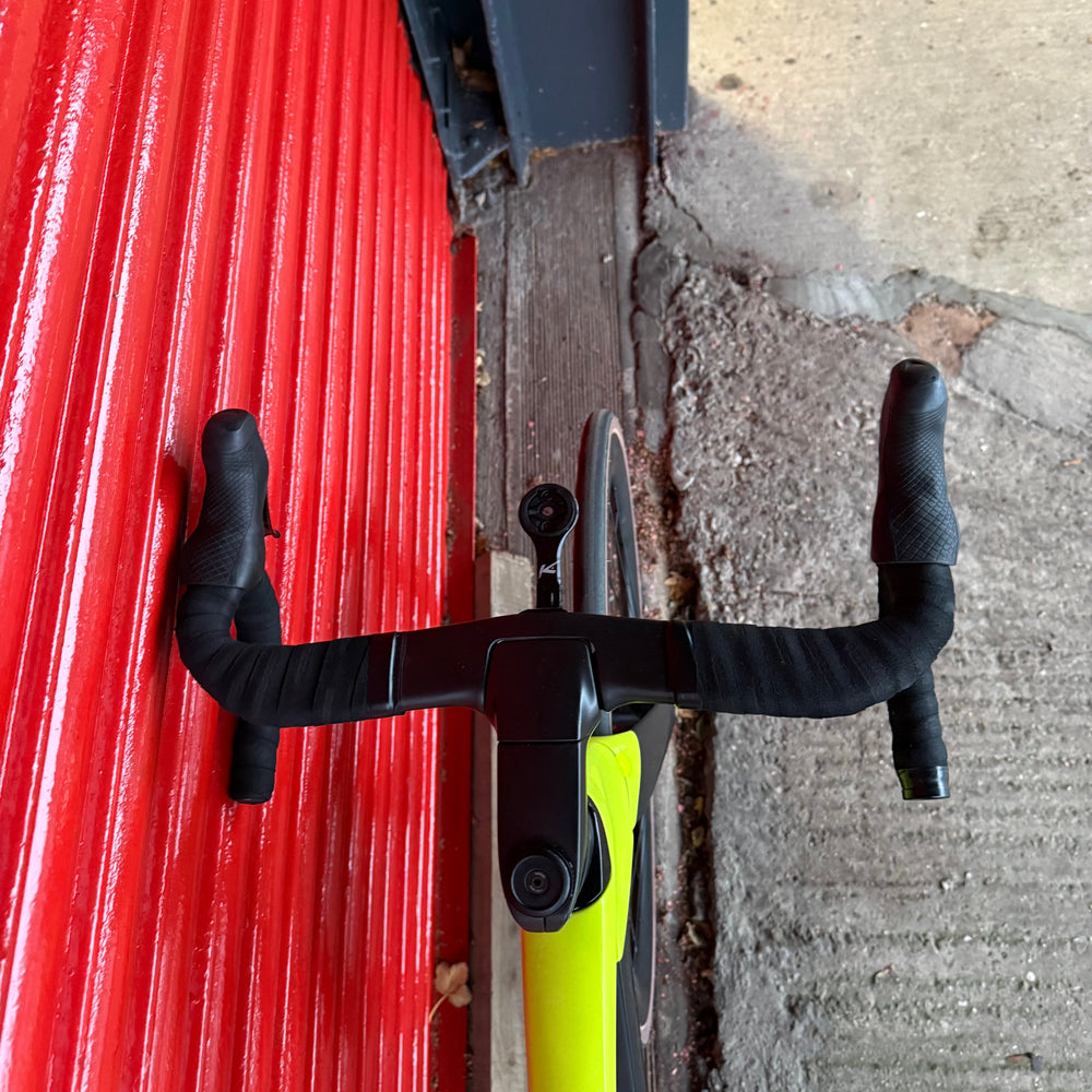 Trek Madone SL Dura Ace Di2 Aero Carbon Disc Road Bike - 58cm