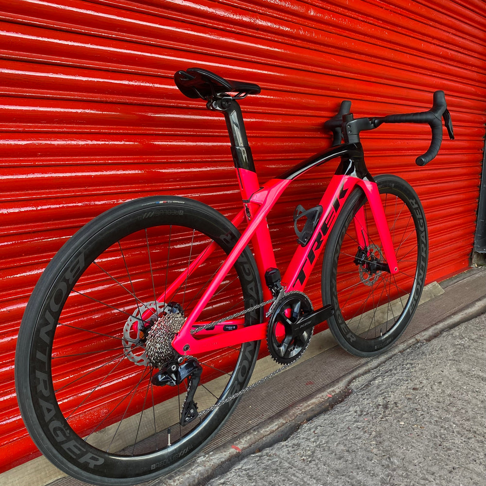 Trek Madone SLR Project One 105 Di2 12sp Aero Carbon Disc Road Bike