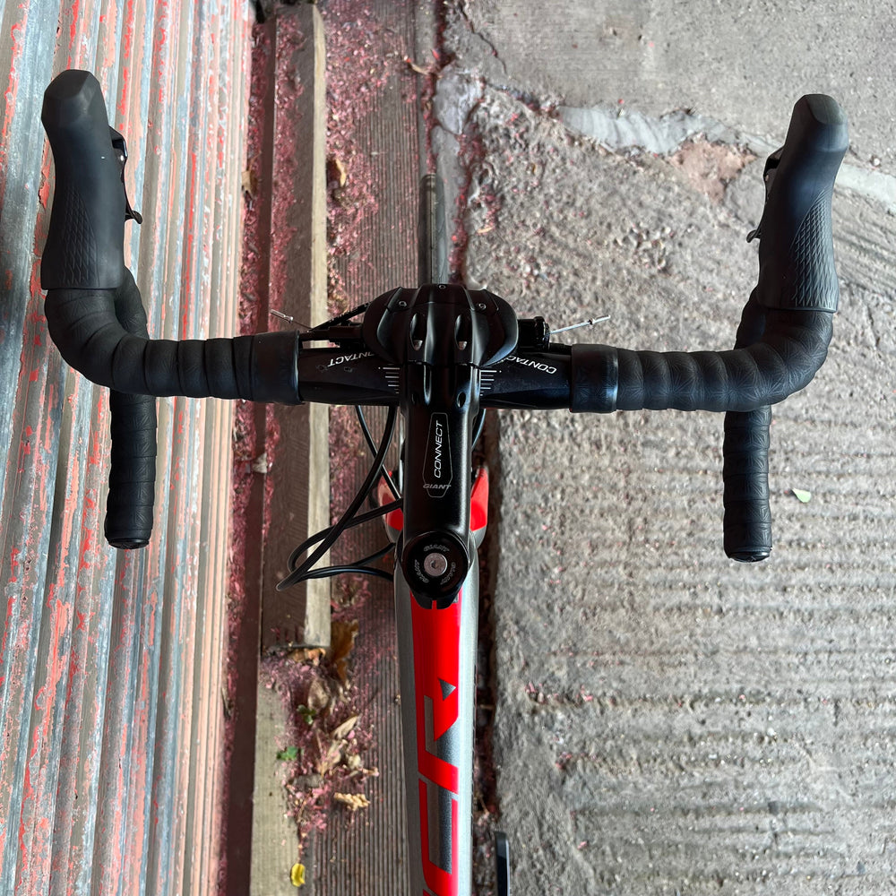 Giant TCR Advanced Ultegra Carbon Disc Road Bike