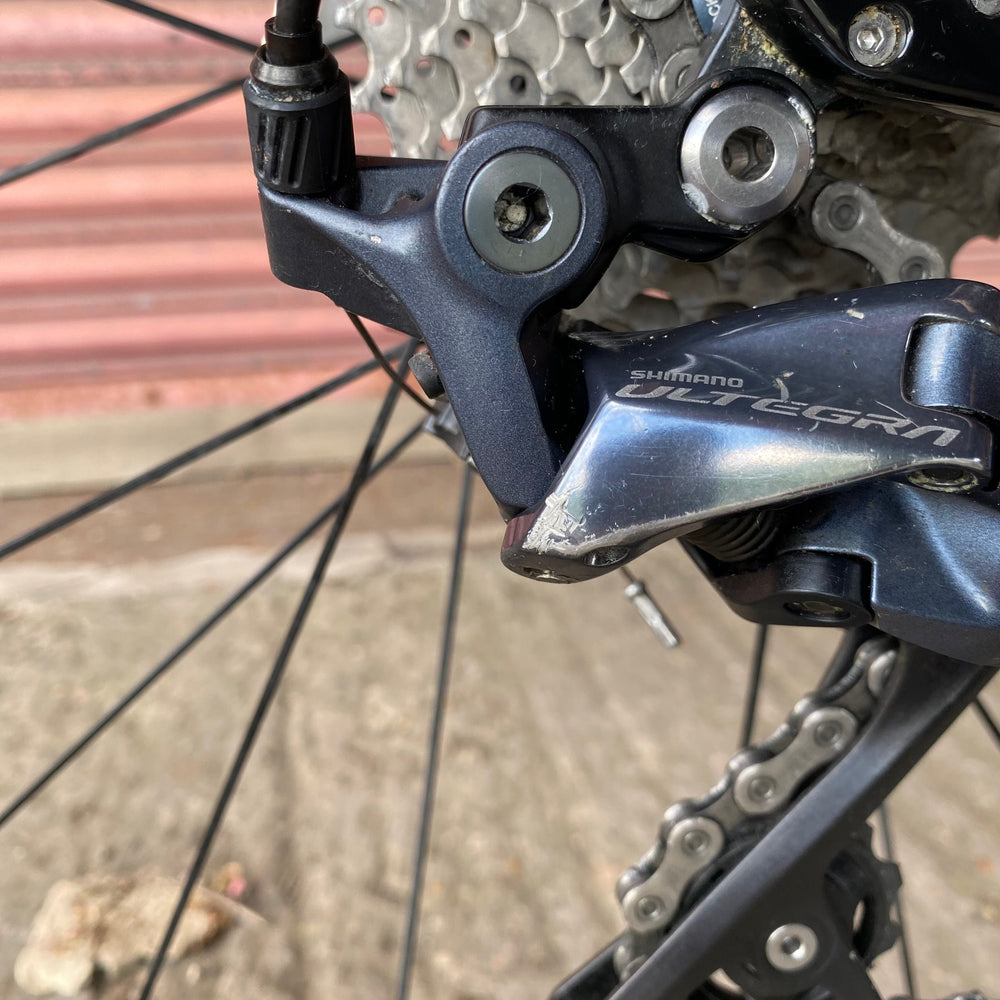 Trek Emonda SL6 Ultegra Carbon Disc Road Bike - 58cm