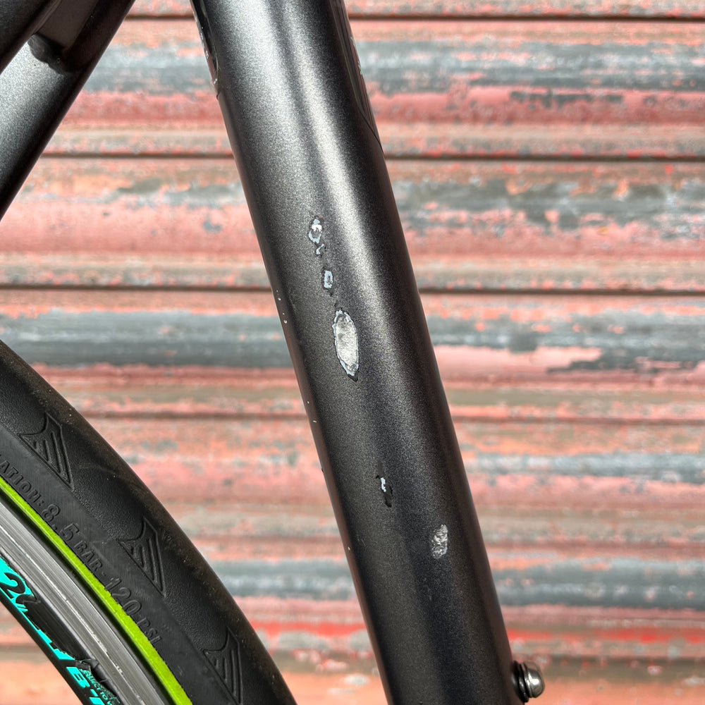 Btwin Ultra AF 700 Shimano 105 Aluminium Road Bike